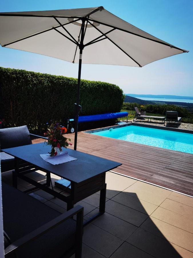Panorama, Balaton Villa เดอร์กิชเช ภายนอก รูปภาพ